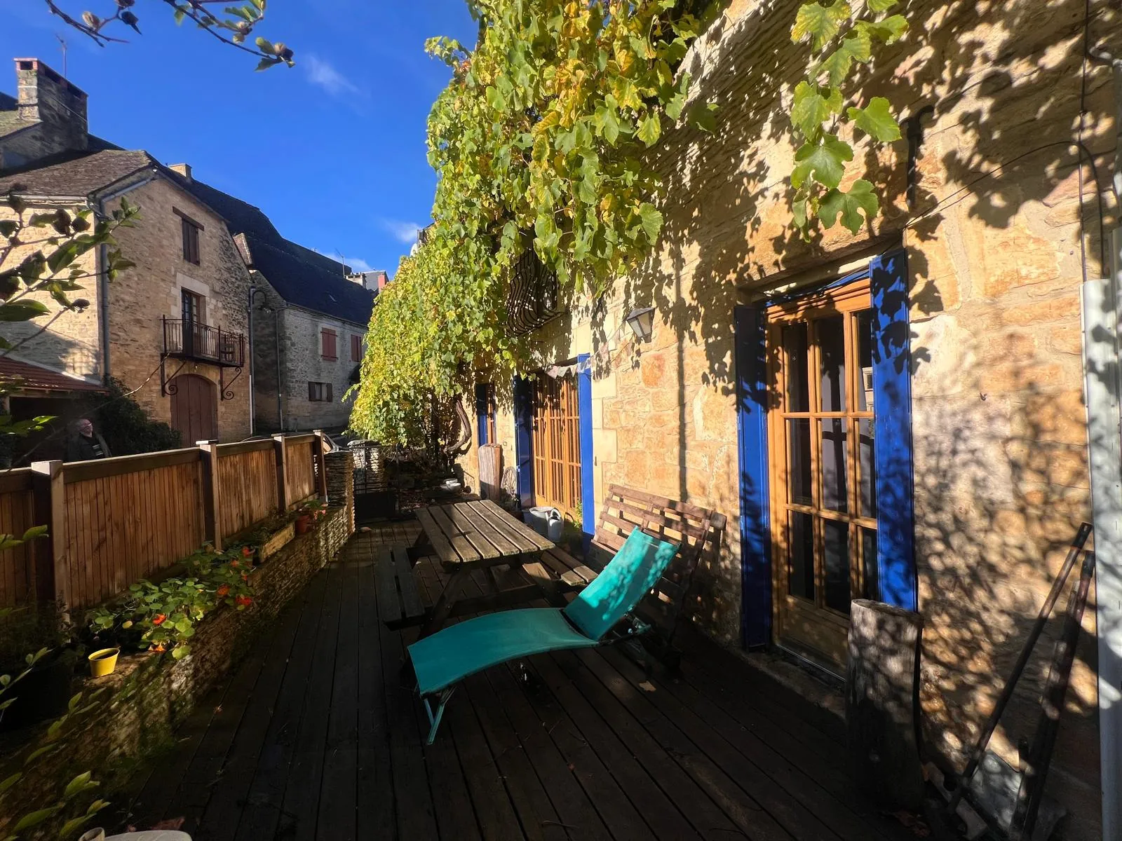 Maison de village avec studio indépendant à Salignac - Idéal résidence ou investissement