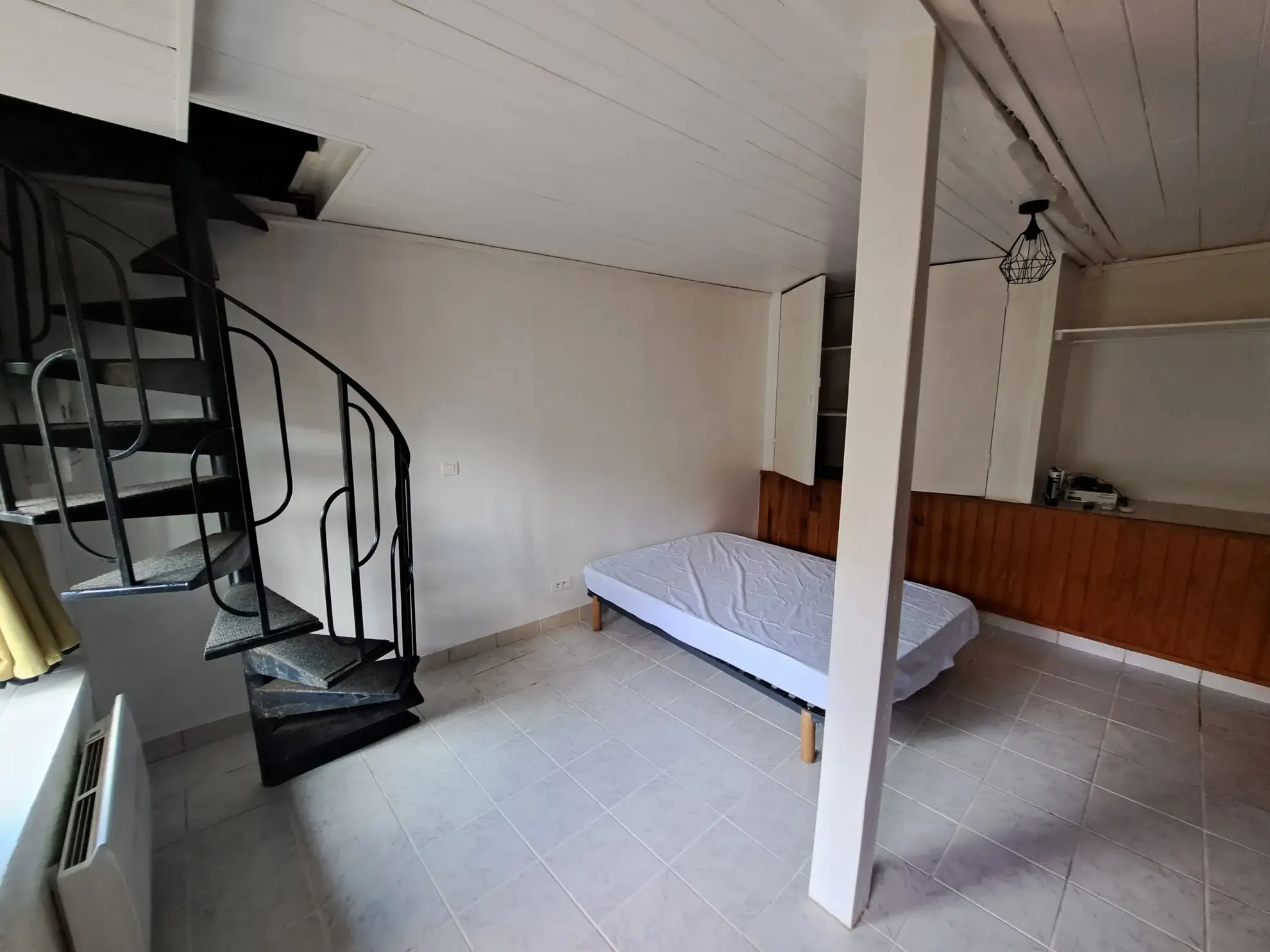 Maison de village avec studio indépendant à Salignac - Idéal résidence ou investissement 