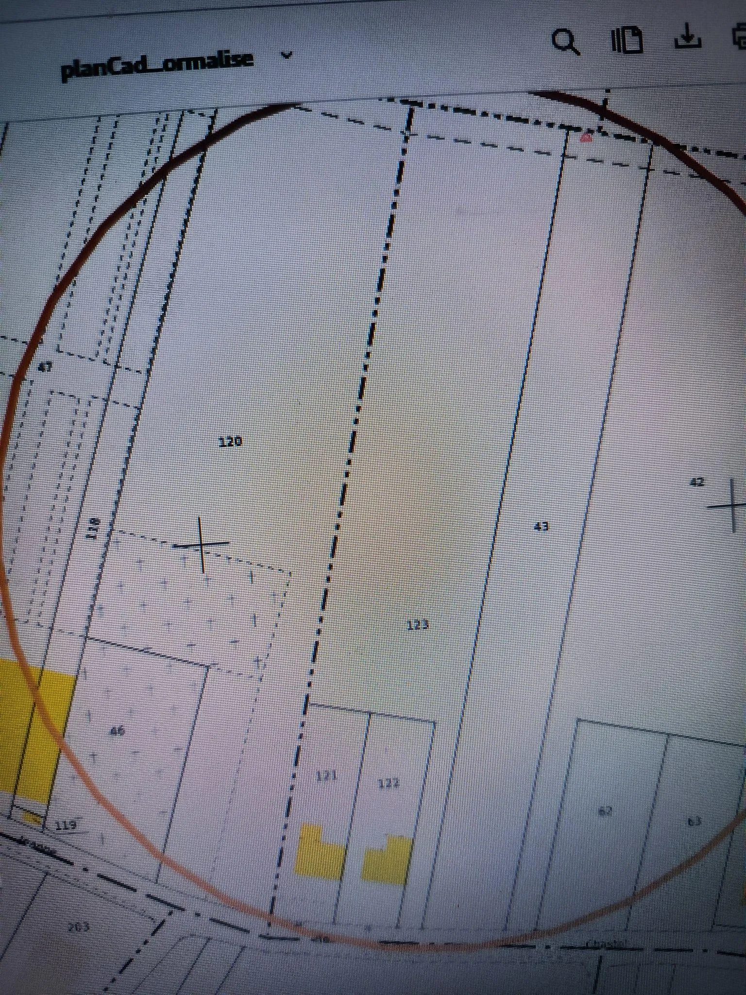 Terrain constructible de 5428 m² à Presles-et-Boves, hors lotissement 