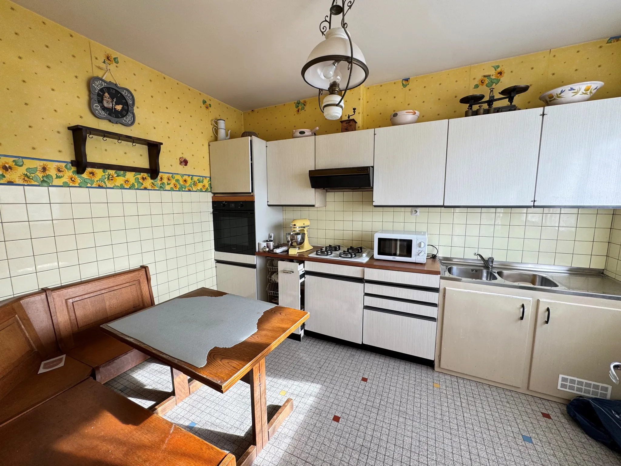 Maison T5 à Valdoie avec jardin, garage et travaux de rénovation à prévoir 