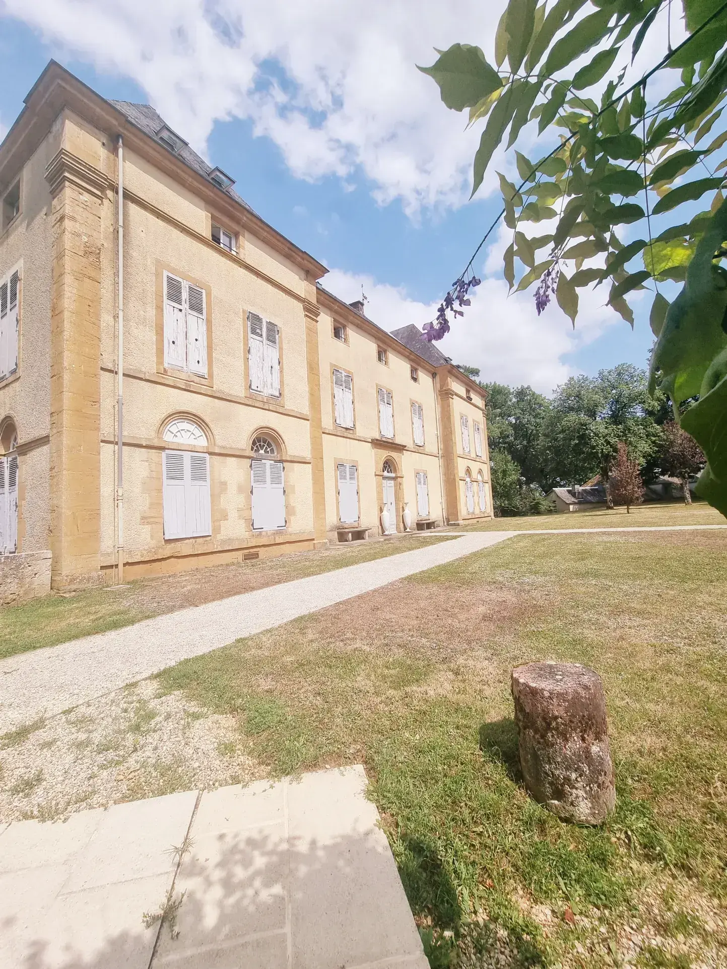 Appartement duplex 4 pièces dans un château avec vue panoramique à Martel