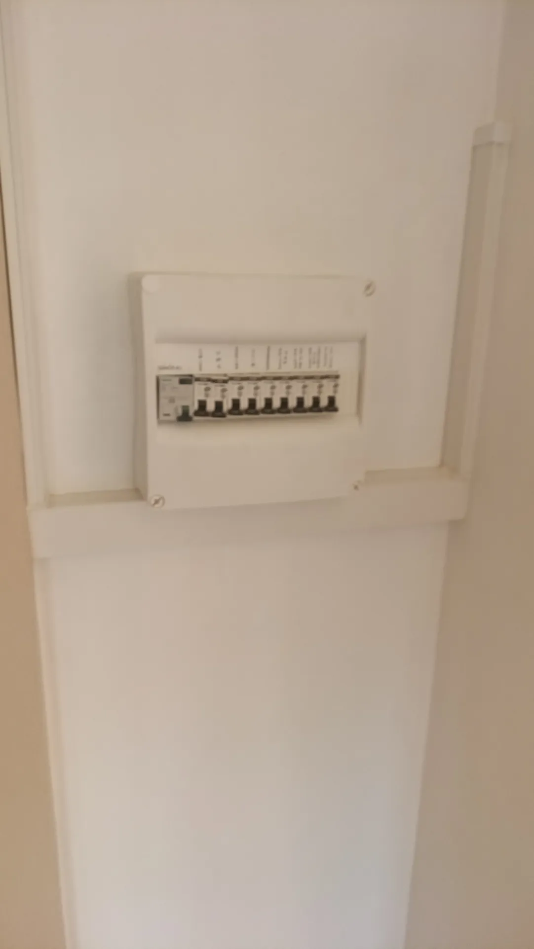 Appartement F2 rénové avec balcons et vue rivière à Amélie-les-Bains 