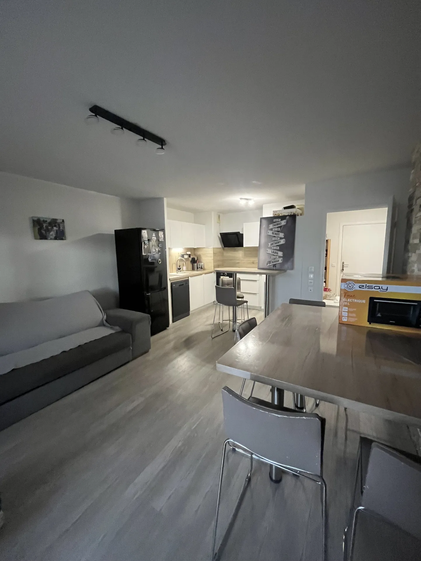 Appartement T4 avec balcon à Bayonne, parking et rénovation en cours 