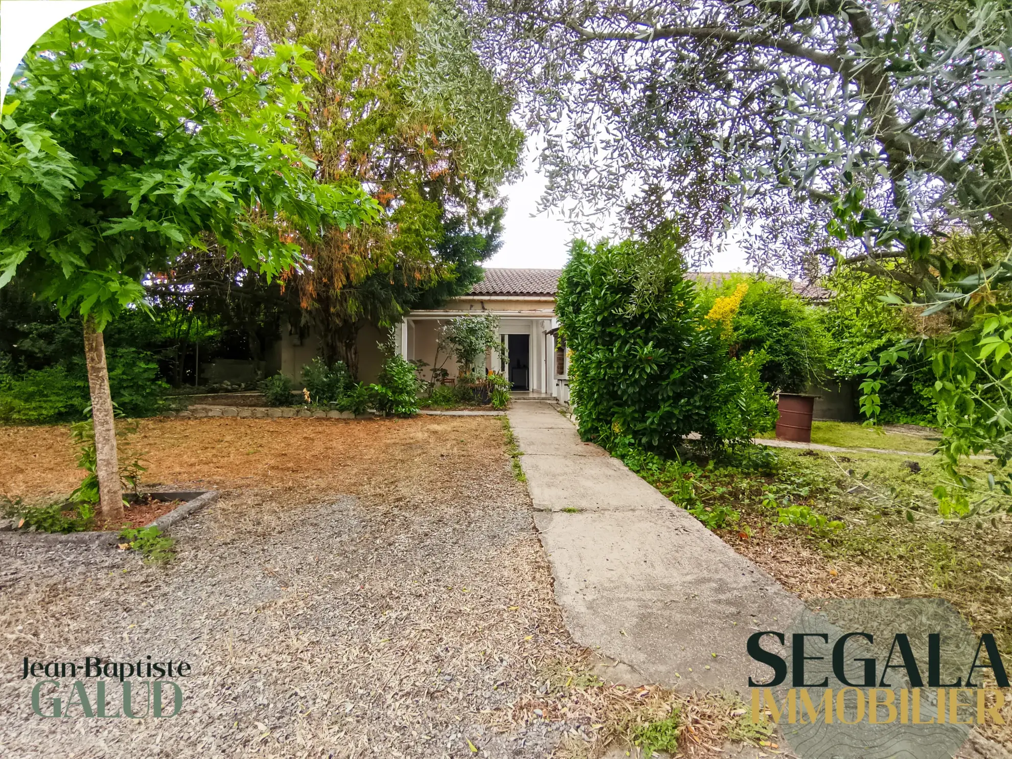 Maison de plain-pied avec dépendance à Le Garric, proche d'Albi, terrain arboré 1810 m²