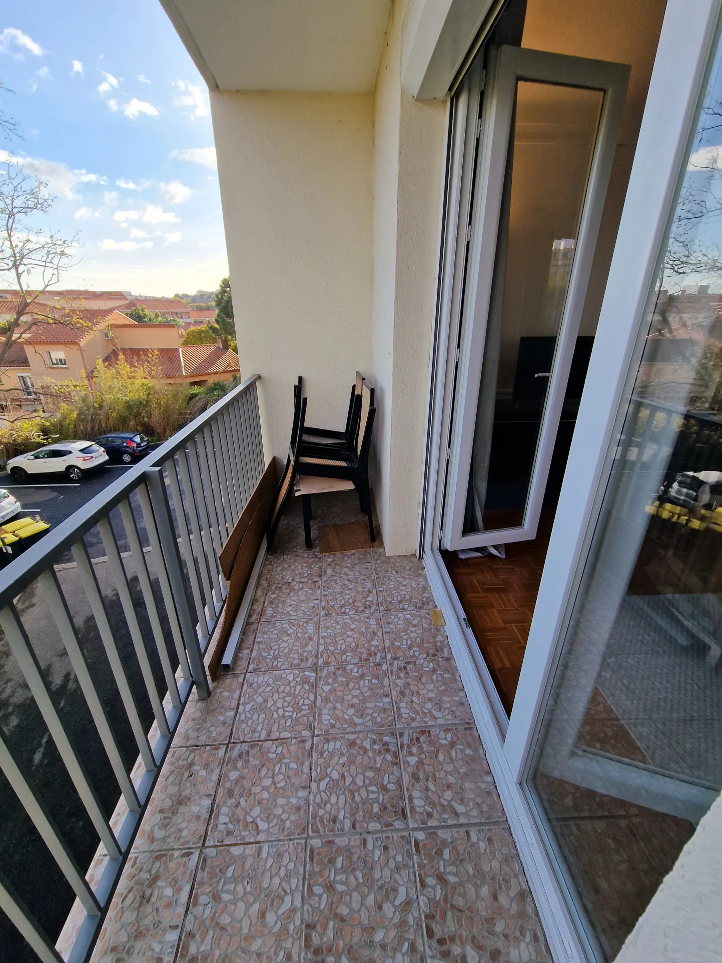 Appartement T3 rénové avec balcon et vue nature à Perpignan 