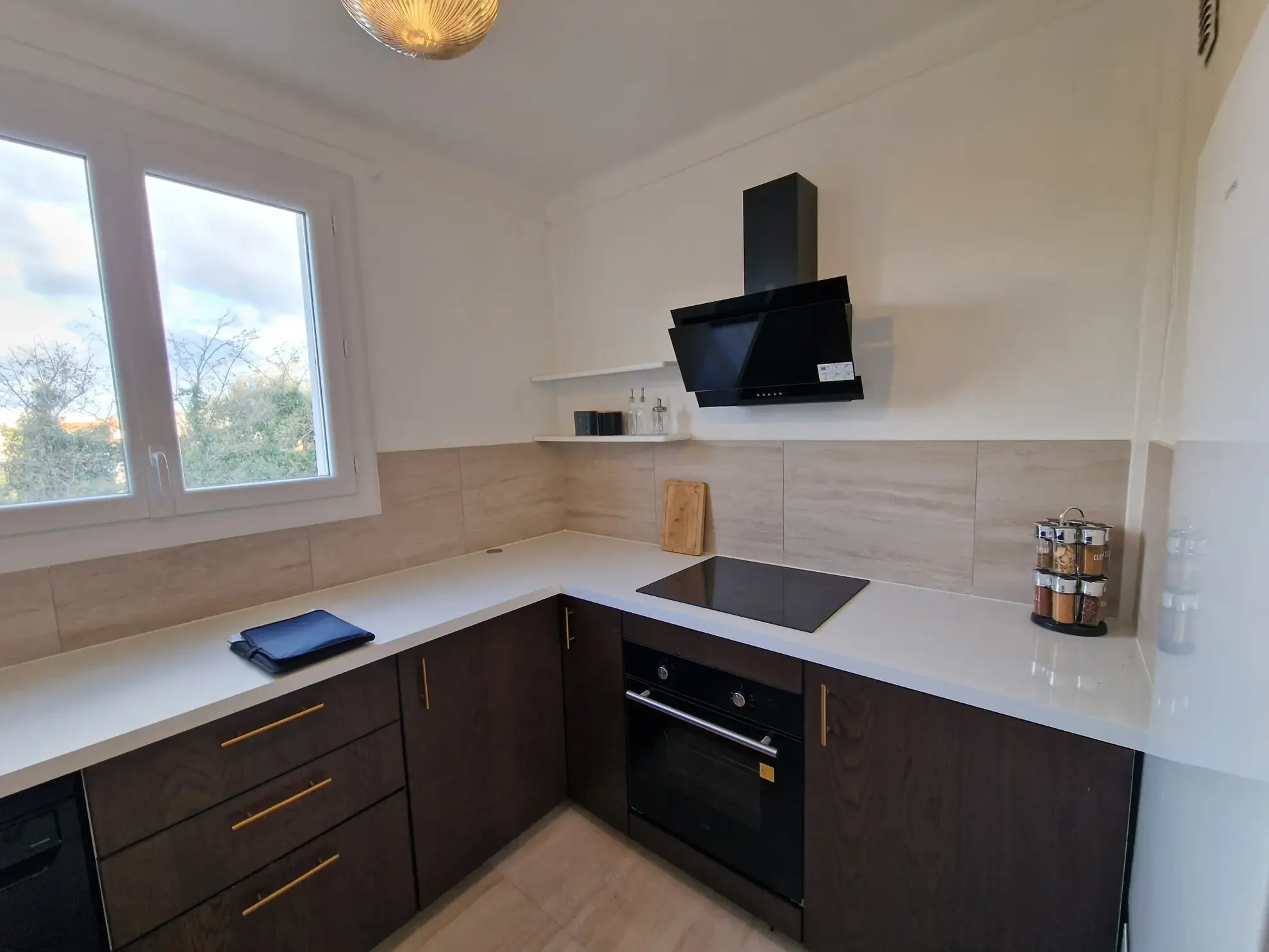 Appartement T3 rénové avec balcon et vue nature à Perpignan 