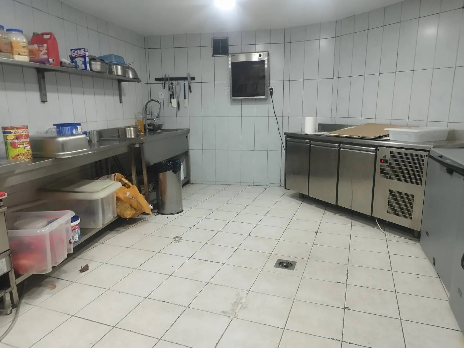 Fonds de commerce restaurant rapide 30 places Paris 12 - Opportunité à saisir 