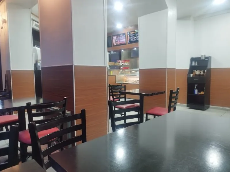 Fonds de commerce restaurant rapide 30 places Paris 12 - Opportunité à saisir 