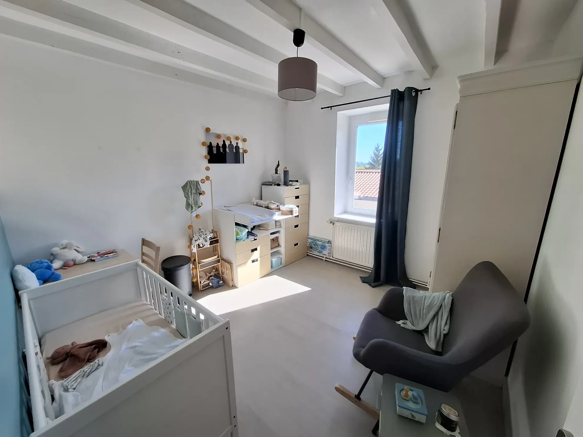 Maison de ville rénovée à Vienne – 3 chambres, terrasse, emplacement privilégié 