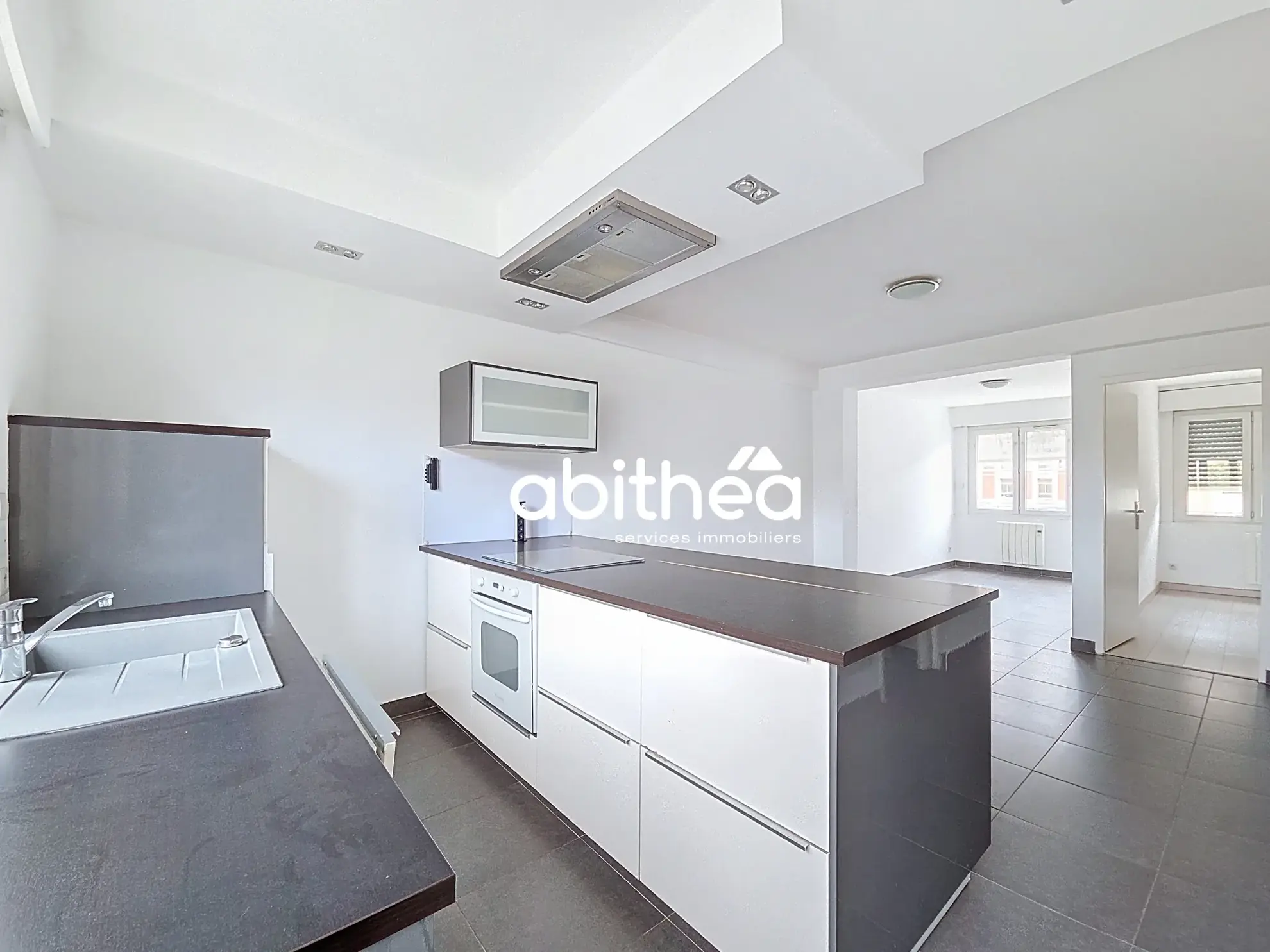 Appartement T3 rénové de 55 m² à Lille, proximité métro et écoles