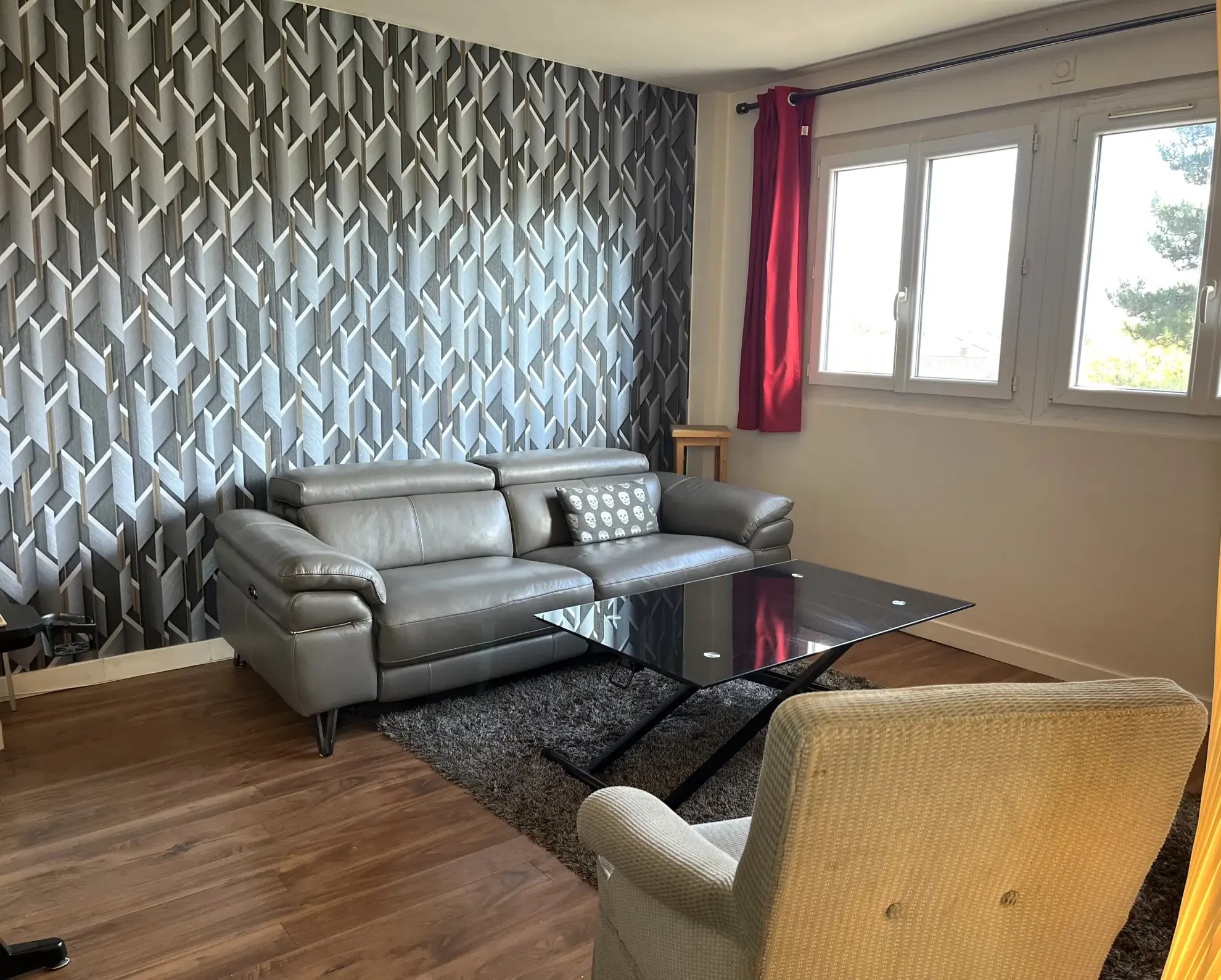 Appartement T3 à Clermont-Ferrand de 53 m² avec cave et rénovations récentes 