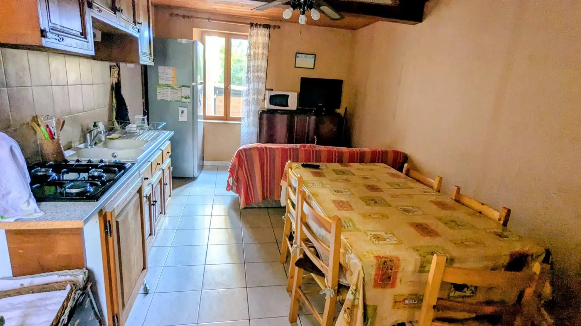 Maison de village à Palau-del-Vidre avec cave et potentiel d'aménagement