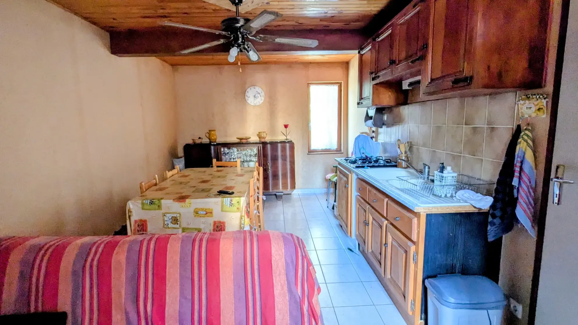 Maison de village à Palau-del-Vidre avec cave et potentiel d'aménagement 
