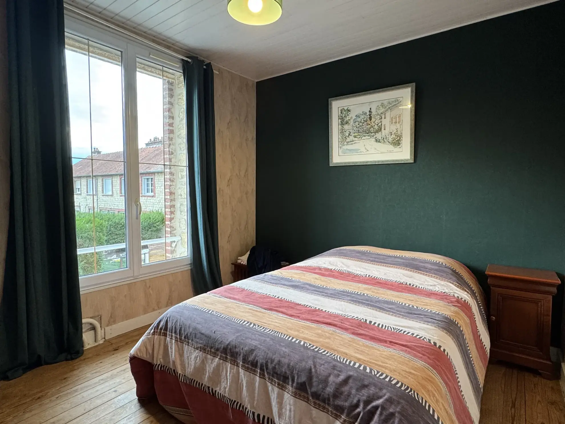 Maison à vendre à Abbeville avec cour, terrasse et parking - Idéalement située à proximité du centre-ville 