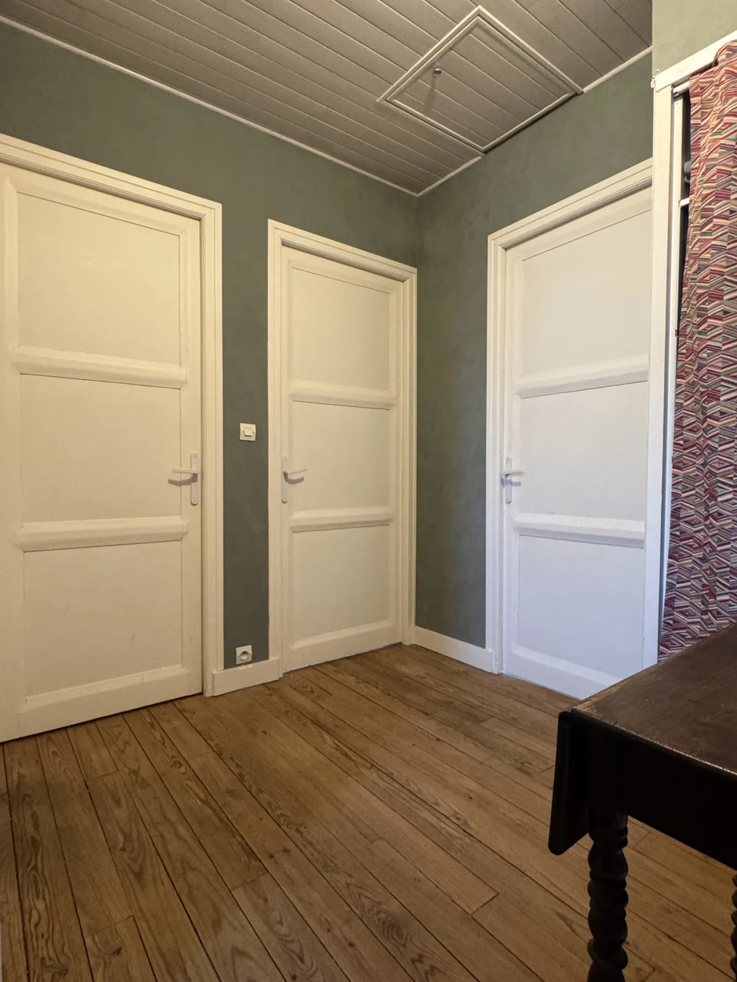 Maison à vendre à Abbeville avec cour, terrasse et parking - Idéalement située à proximité du centre-ville 