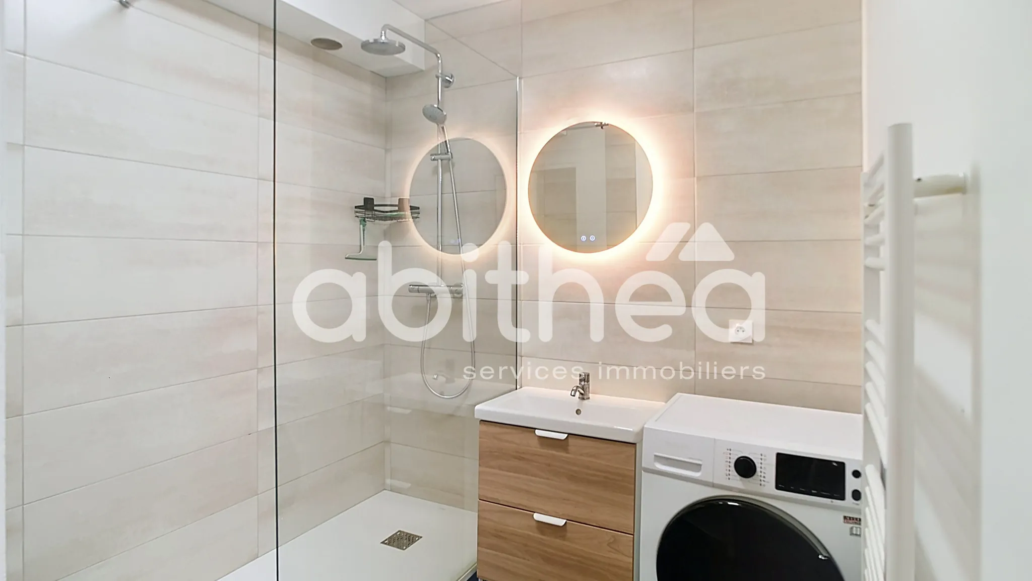 Appartement 2 chambres avec parking au centre-ville de Troyes 