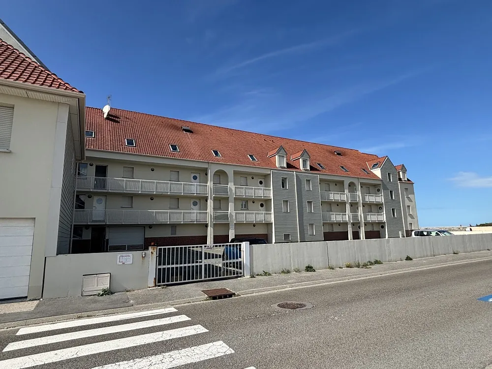 Appartement face mer avec balcon et parking à Cayeux-sur-Mer 
