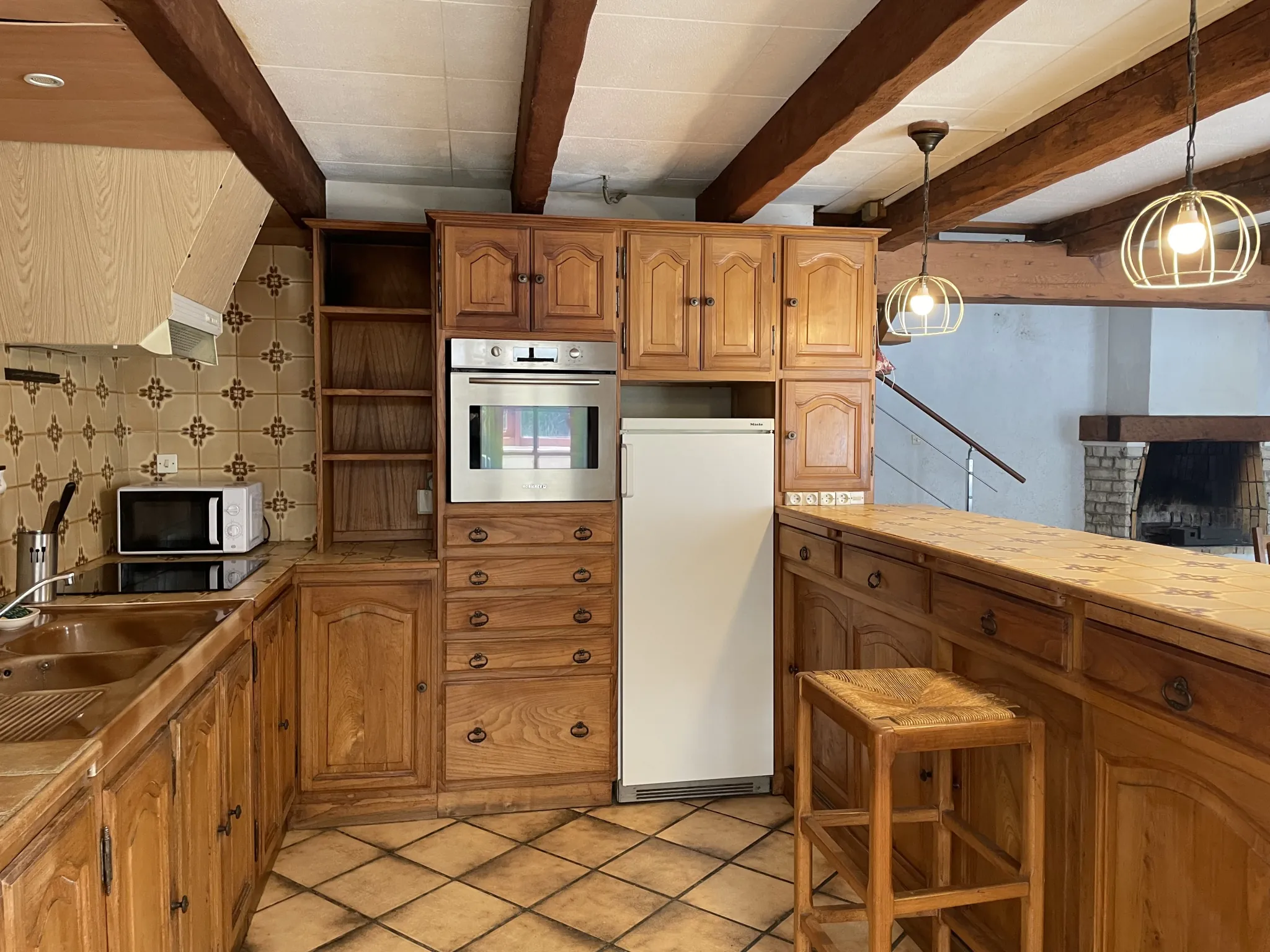 Achat maison à Croix Chapeau avec 3 chambres, jardin exposé sud et garage 