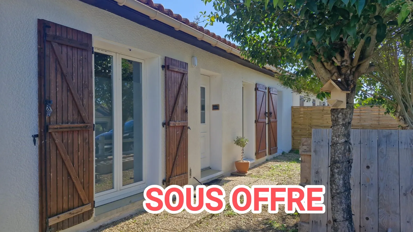 Maison rénovée de plain-pied à Pellegrue avec garage et jardin, proche commodités