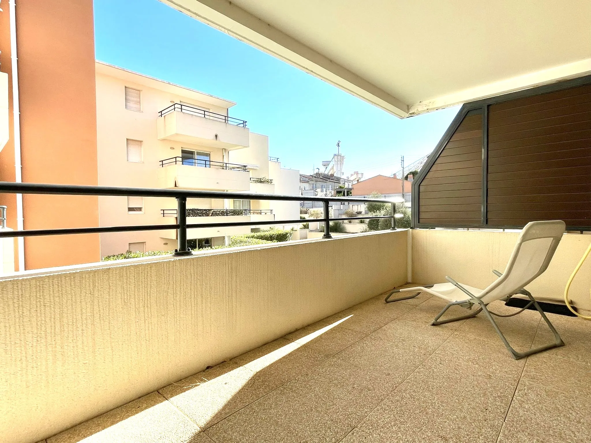 Appartement 2 pièces avec terrasse et garage à La Ciotat