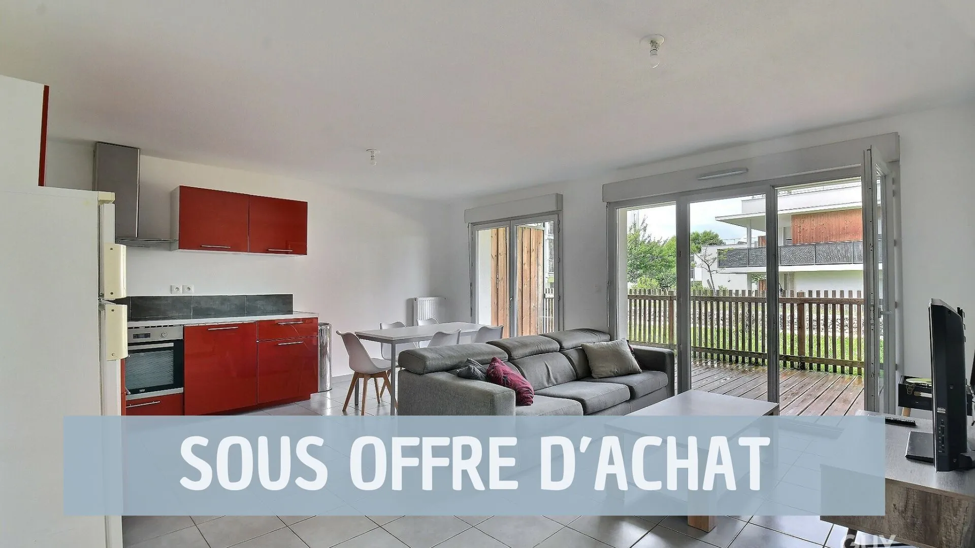 Appartement T3 récent avec terrasse de 16 m² au centre-ville de Mions