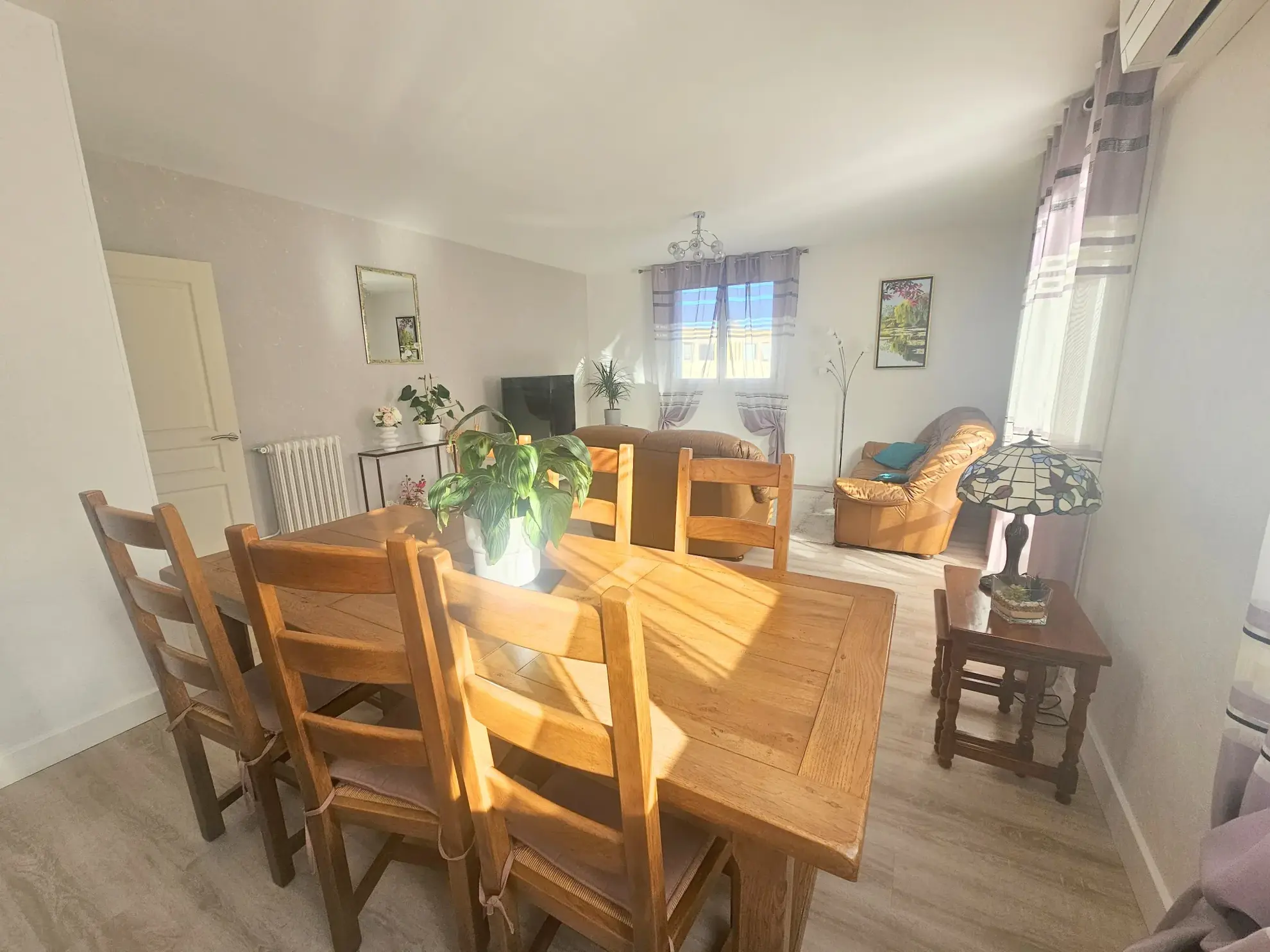 Appartement rénové de 77m² avec terrasse et cave à Montpellier