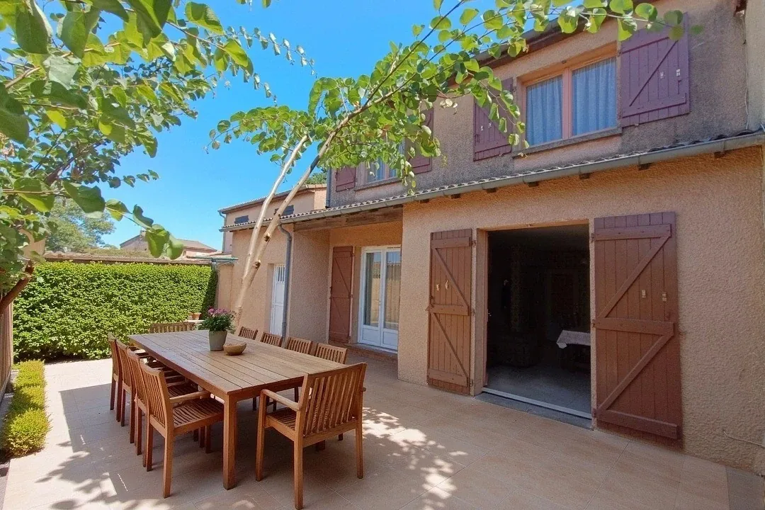 Maison 5 pièces avec garage et cour à Carcassonne - Projet de personnalisation idéal