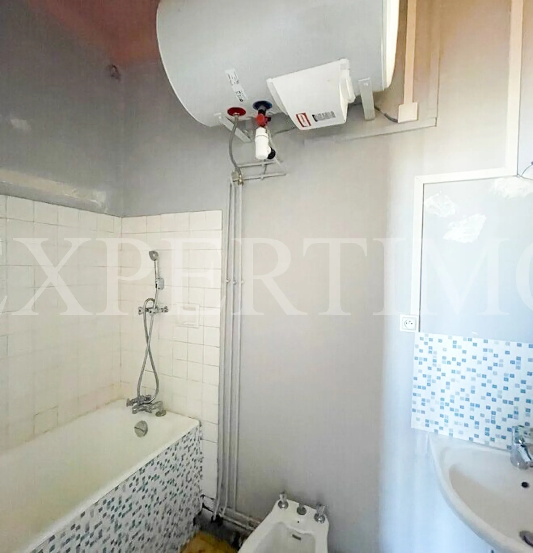 Appartement T3 à Nanterre de 57 m² avec cave, proche centre-ville 