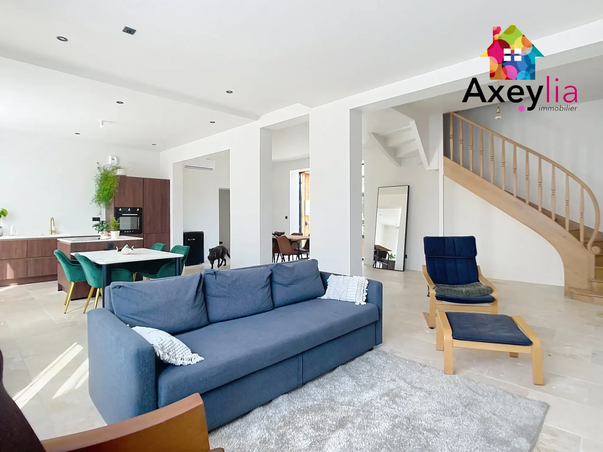 Maison rénovée avec 5 chambres à Roanne, terrain de 502 m², certifiée énergie C 