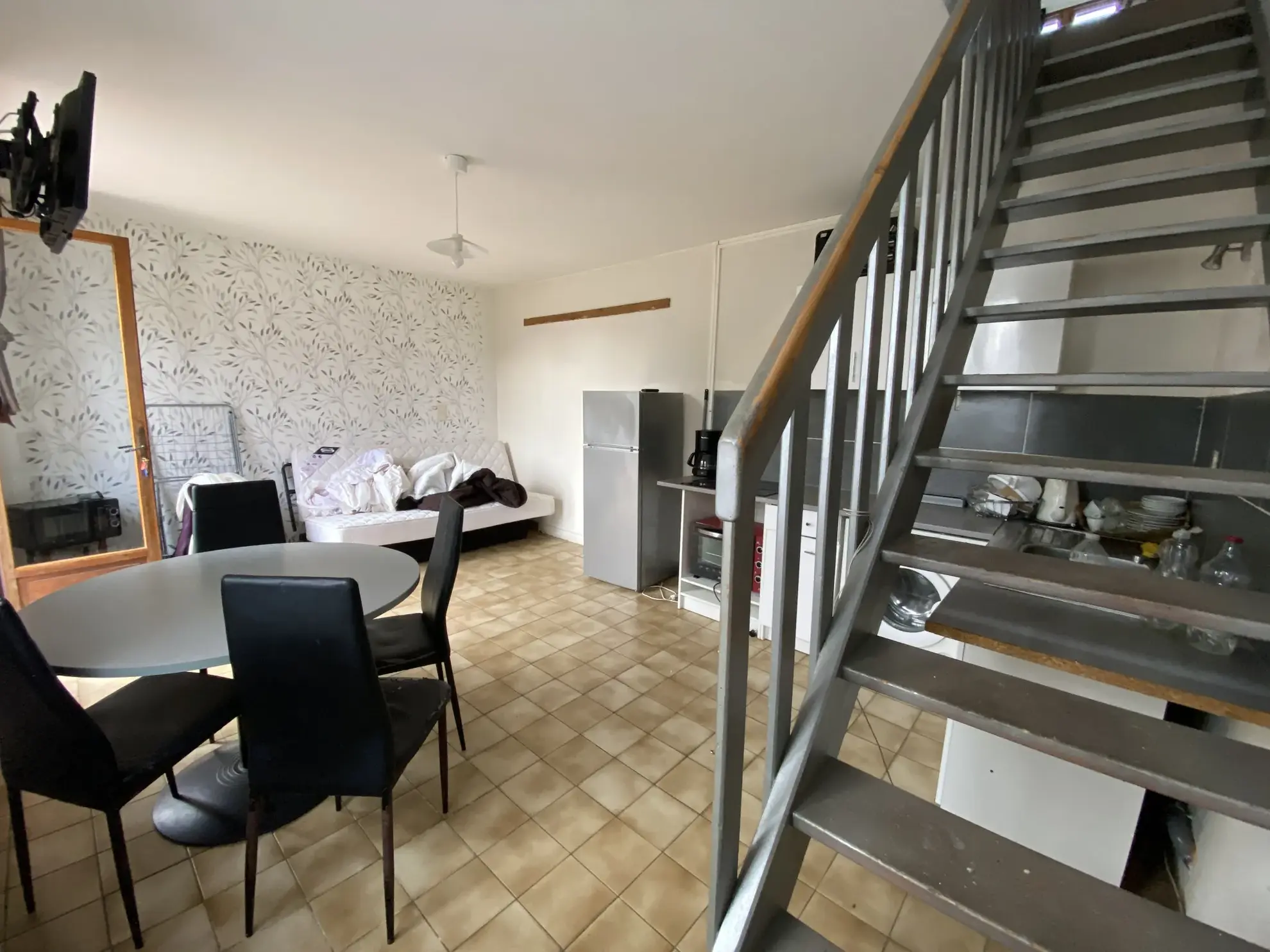 Maison à Bagnoles de l'Orne avec 4 appartements, jardin et garage – Investissement ou résidence 