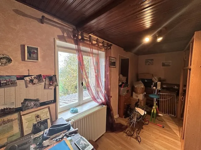 Vente ferme rénovée avec dépendances à Melay (71340) - 4 chambres, terrain de 3000 m² 