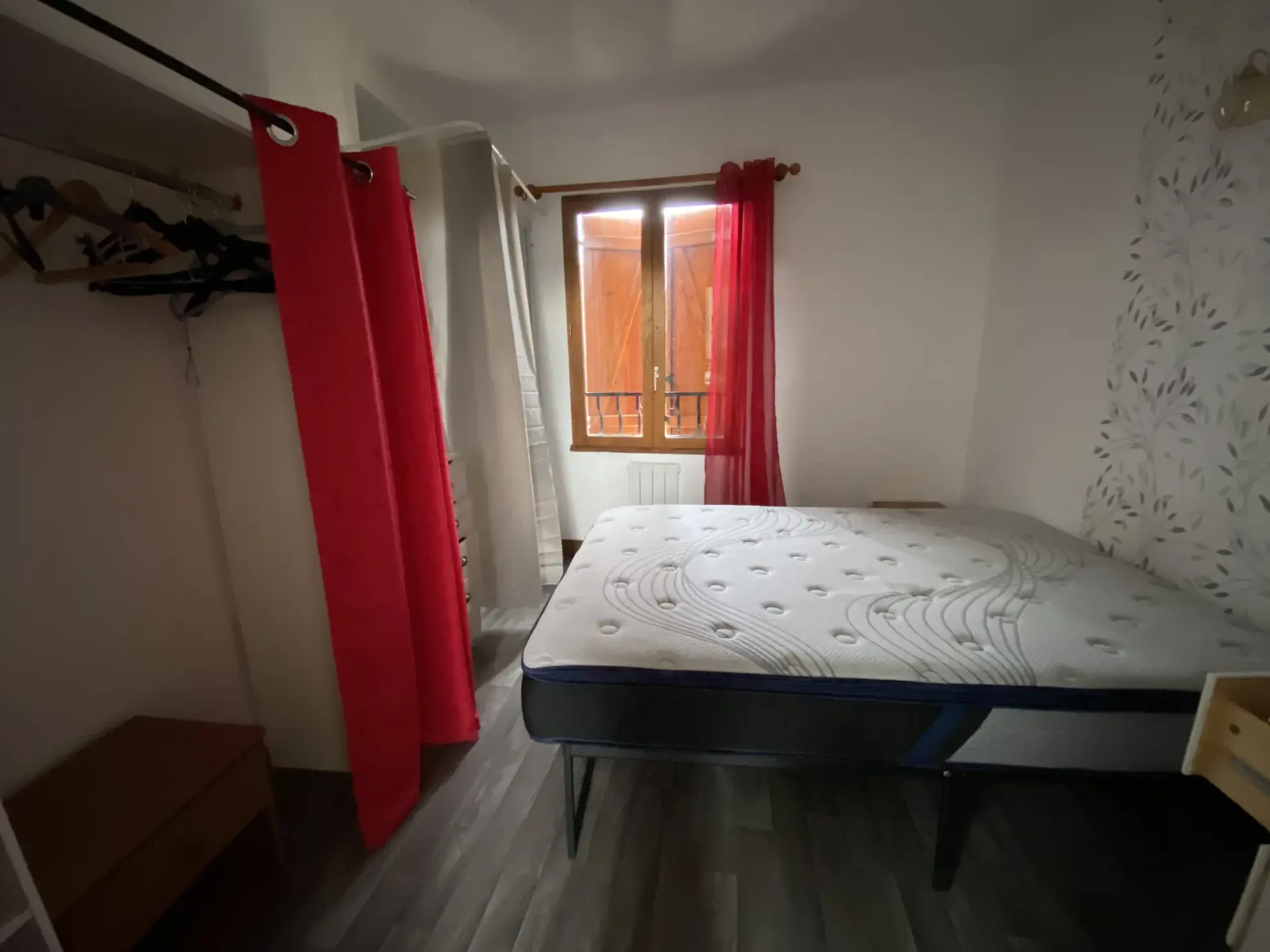 Maison à Bagnoles de l'Orne avec 4 appartements, jardin et garage – Investissement ou résidence 