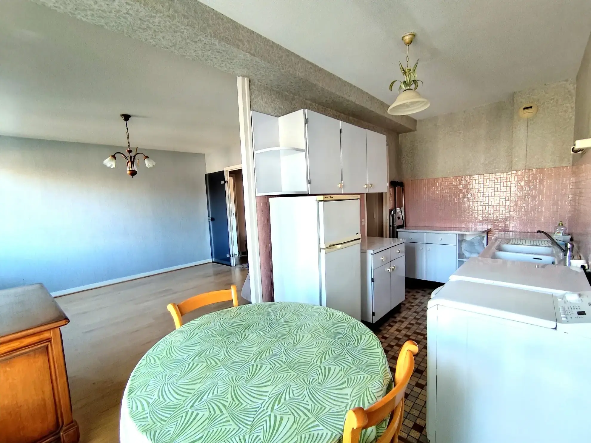 Appartement T2 avec balcon à Vienne, proche centre-ville - Investissement ou résidence principale 