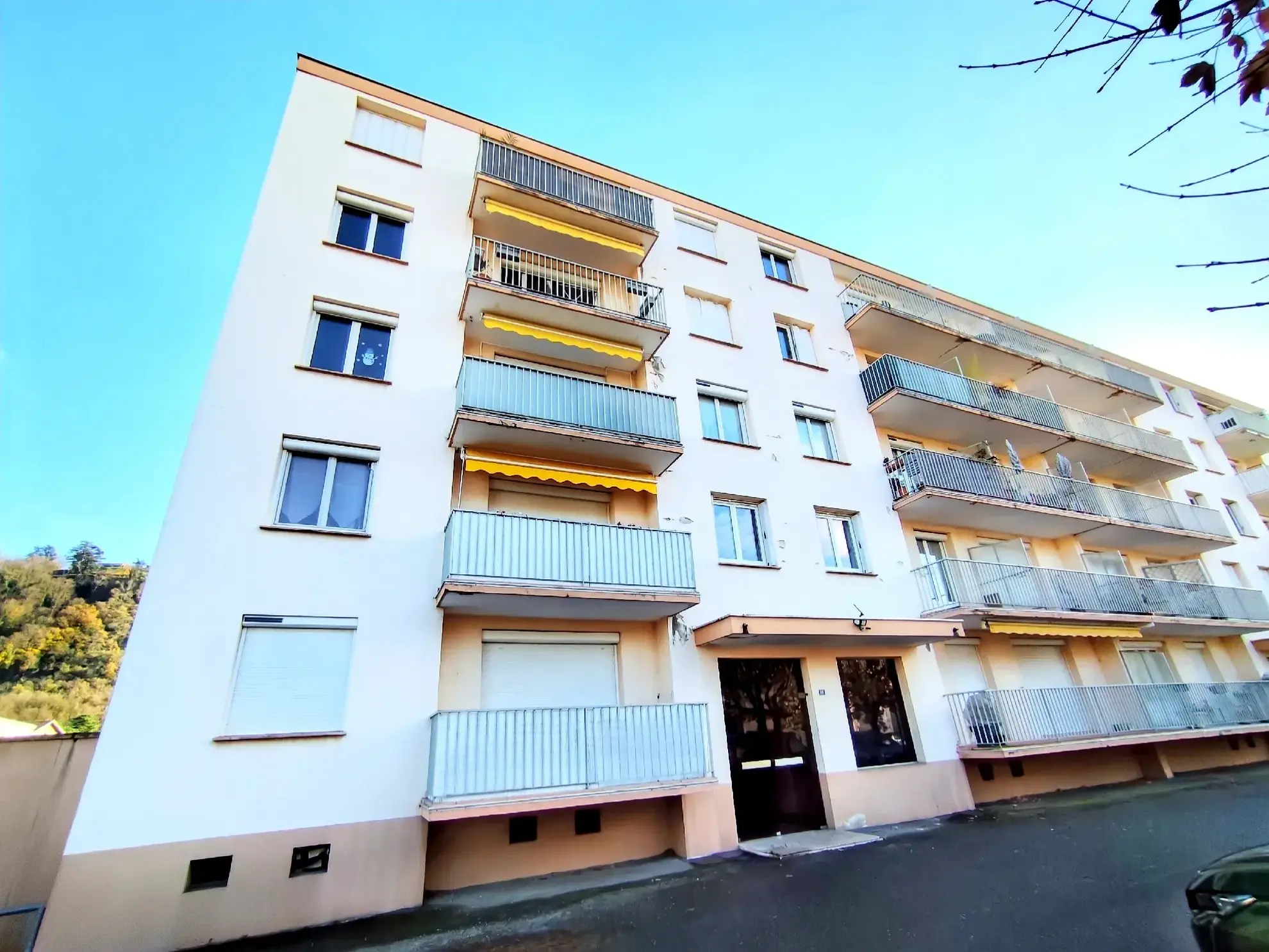 Appartement T2 avec balcon à Vienne, proche centre-ville - Investissement ou résidence principale 