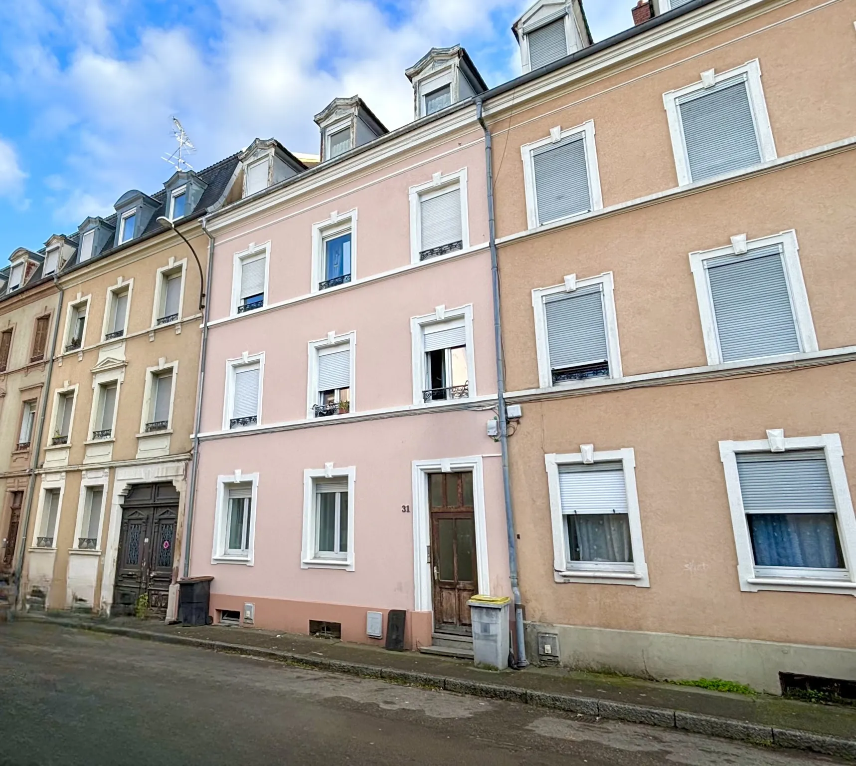 Immeuble de rapport à Mulhouse pour investisseurs - 210 m² 