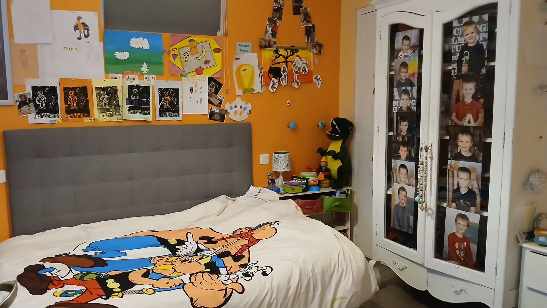 Maison mitoyenne à vendre à Castres, 4 chambres, jardin privé, proche commodités 