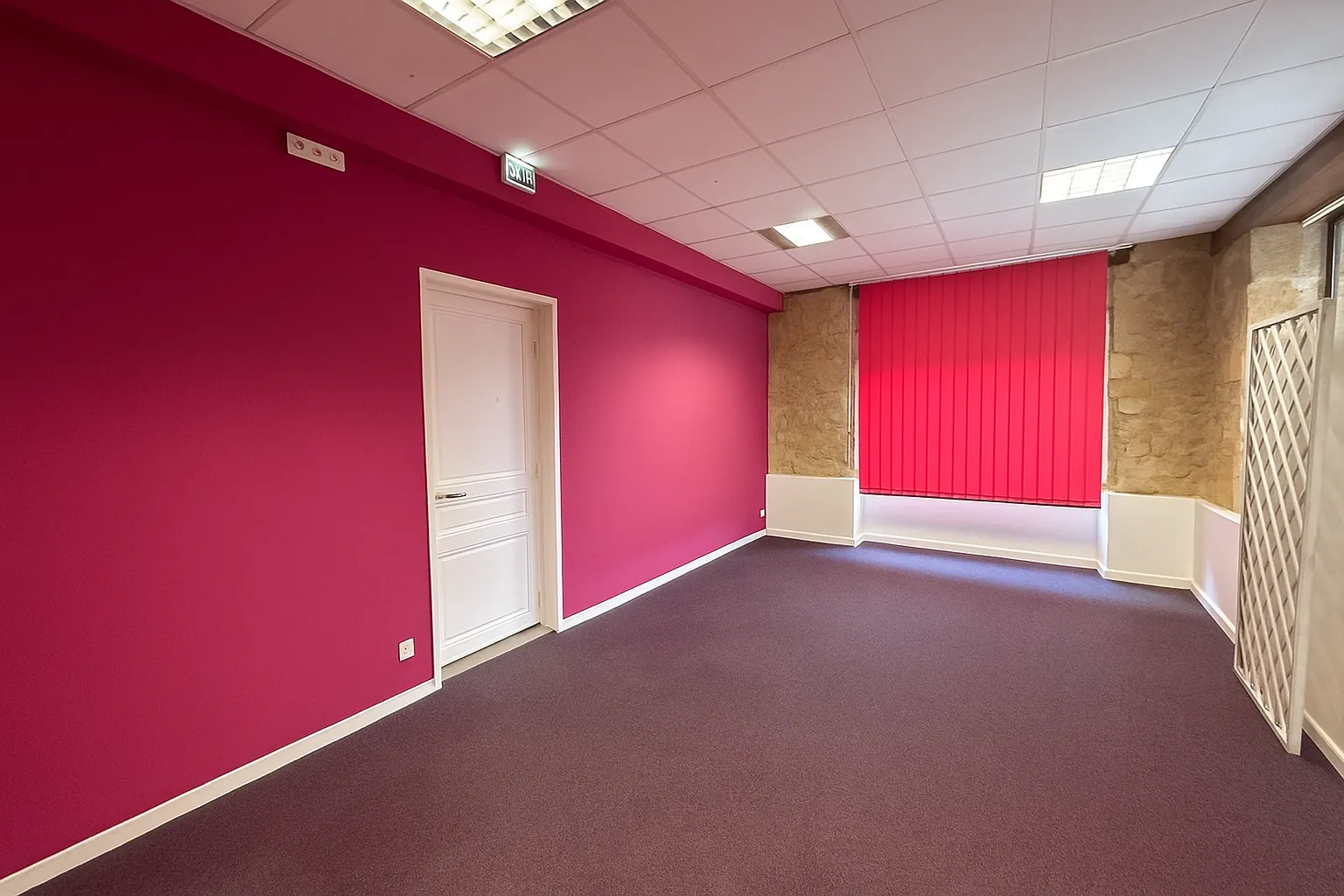 Immeuble à vendre à Sarlat-la-Canéda avec potentiel de rénovation