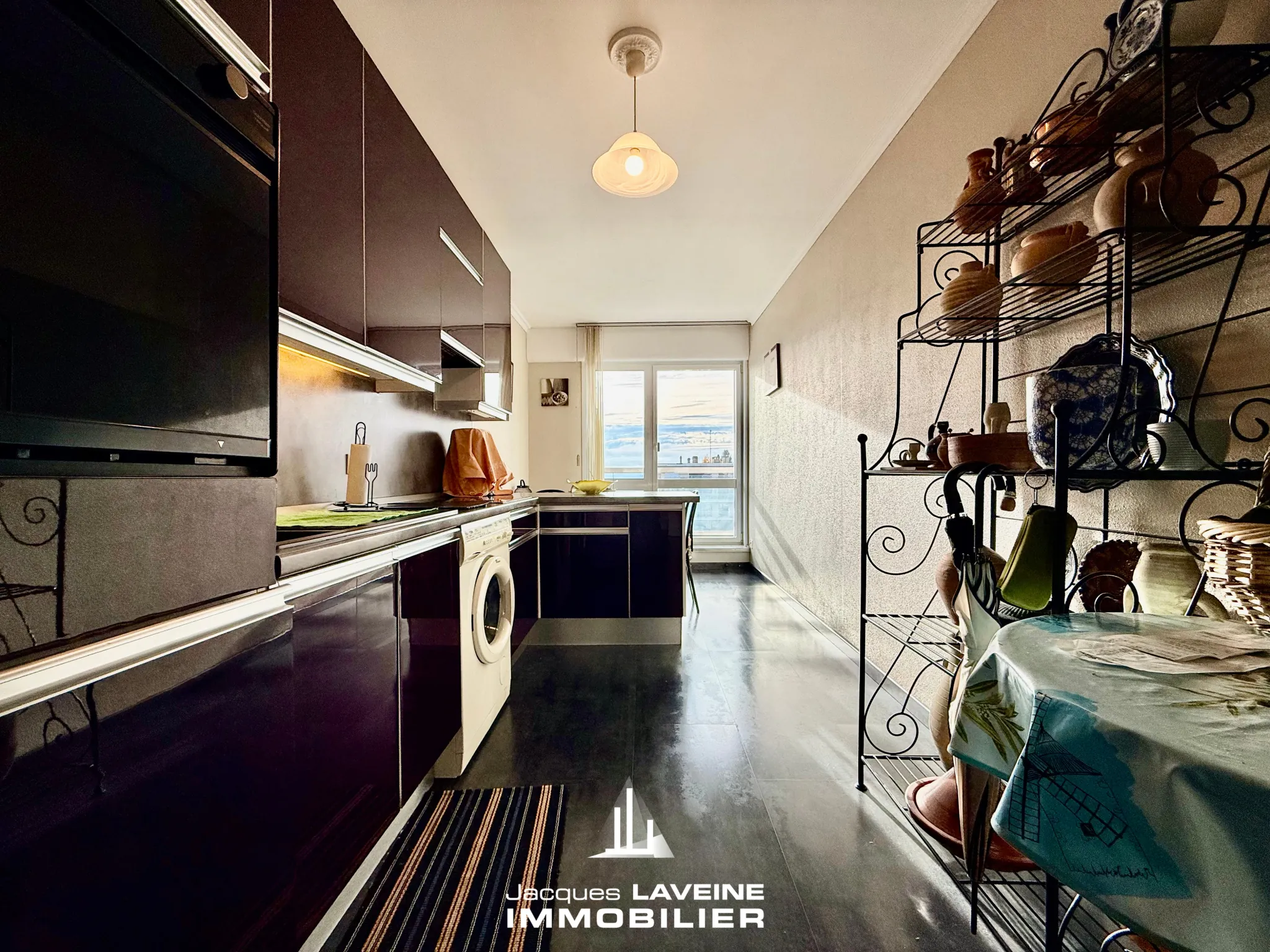 Appartement 4 pièces à Metz-Vallières avec vue imprenable, parking inclus 