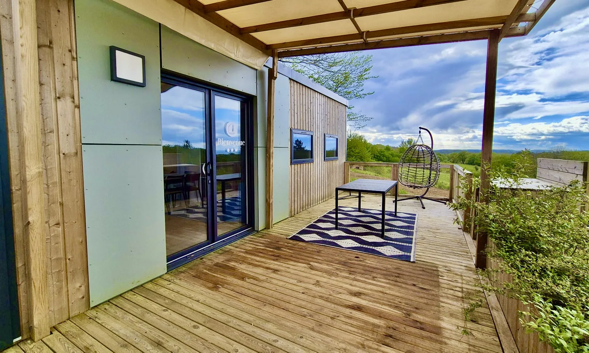 Résidence de loisir au Lot avec lagon, proche Gourdon, 40 m²