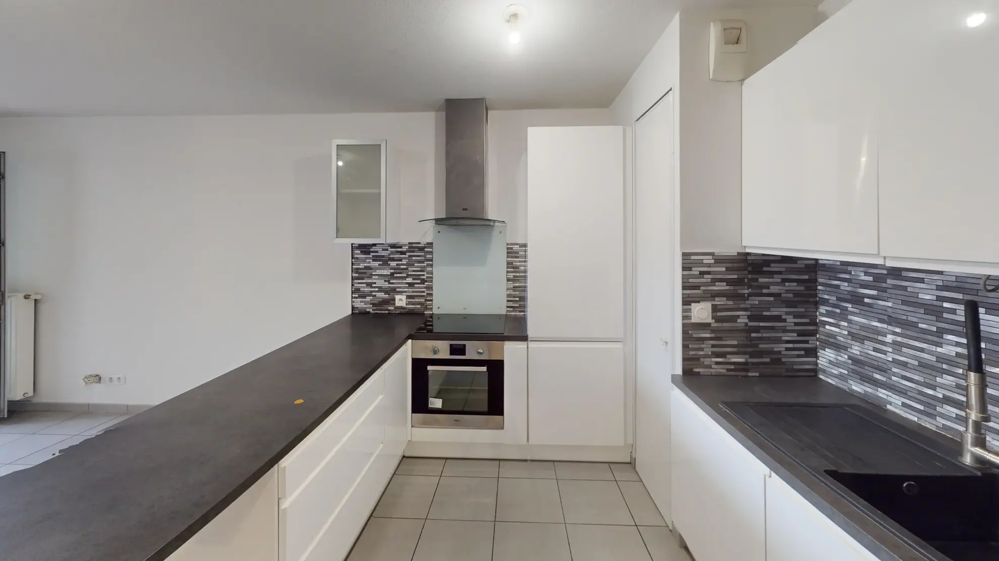 Appartement 2 pièces avec jardin et garage à Vaulx-en-Velin