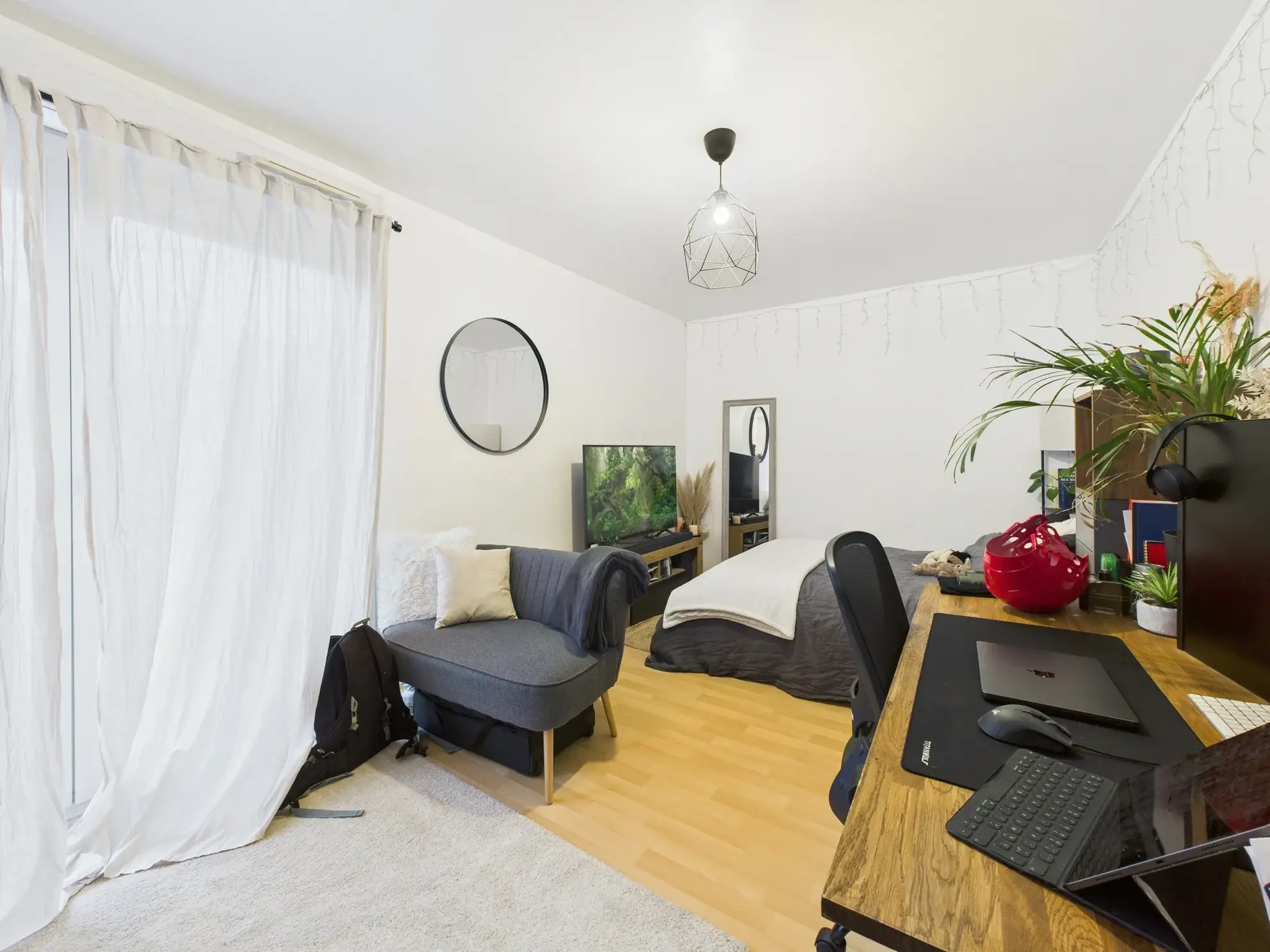 Studio de 31,10 m² avec balcon et parking sécurisé à Saint-Germain-lès-Corbeil