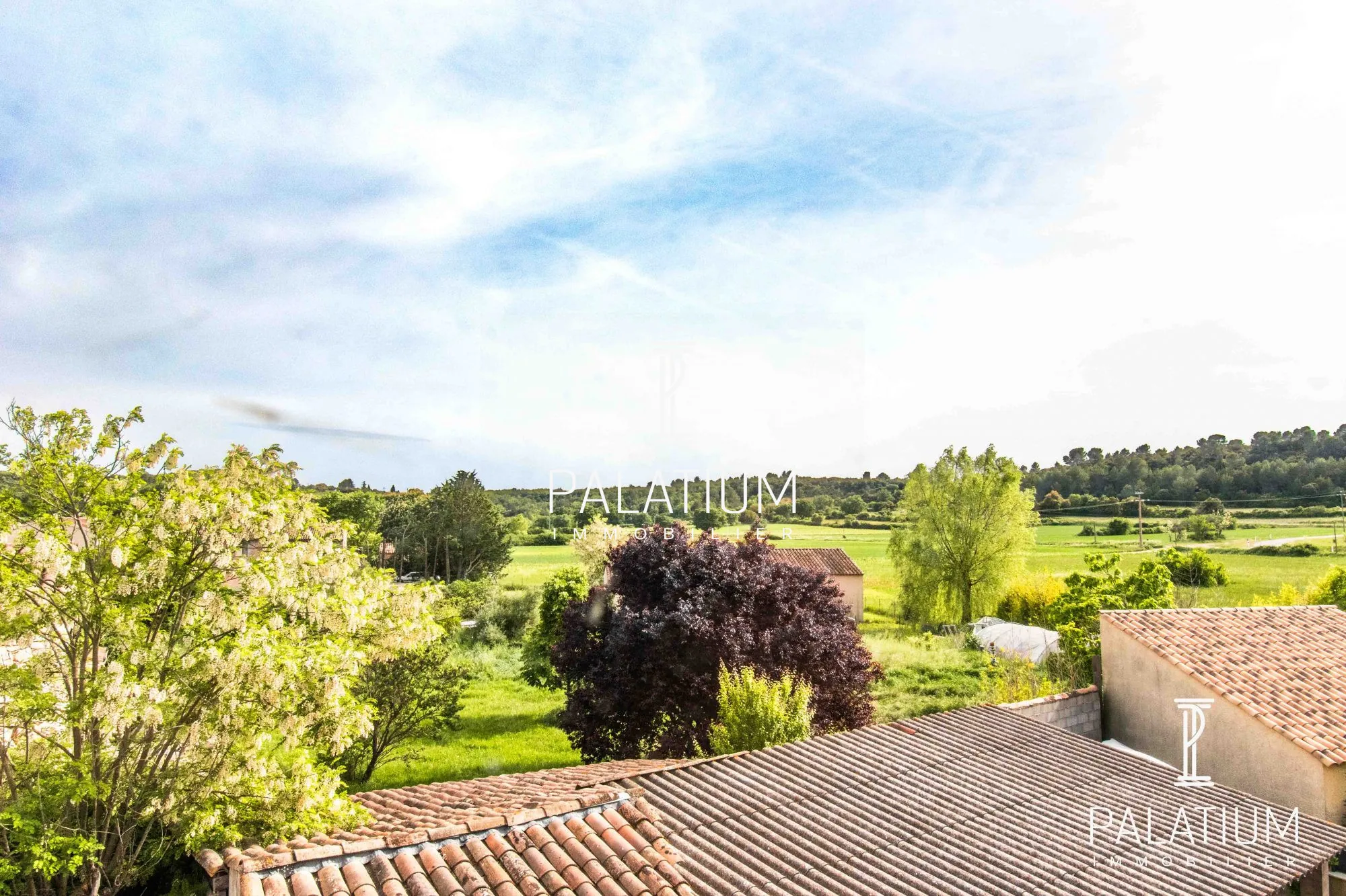 Maison de village rénovée à Saint-Julien-le-Montagnier dans le parc du Verdon