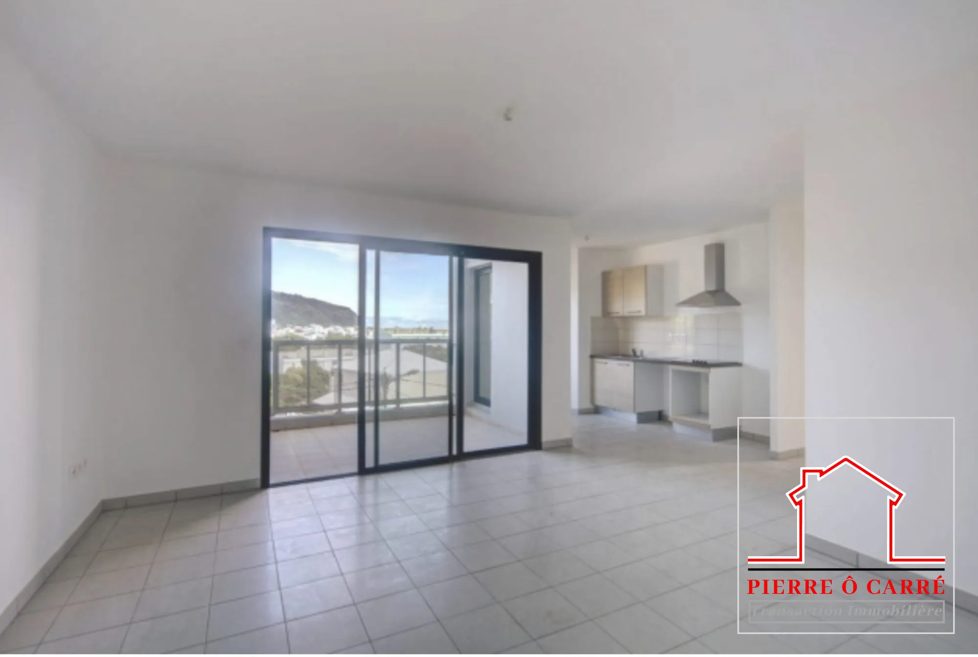 Appartement 3 pièces lumineux avec vue mer à Saint-Denis, Réunion