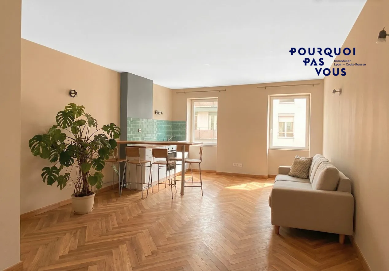 Appartement T2 traversant de 46 m² au dernier étage à Lyon 7e