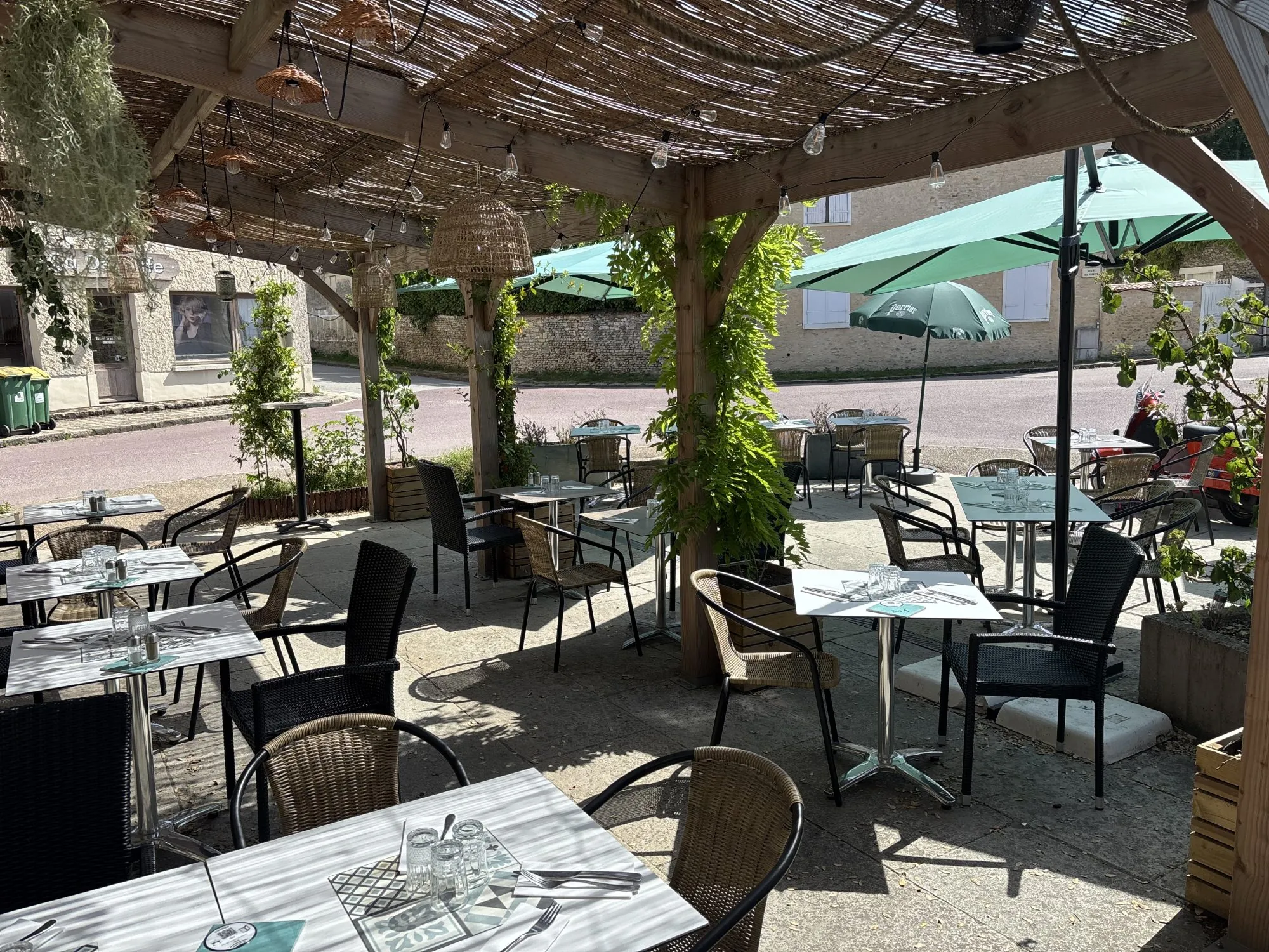 À vendre fonds de commerce de bar-brasserie dynamique à Orgerus