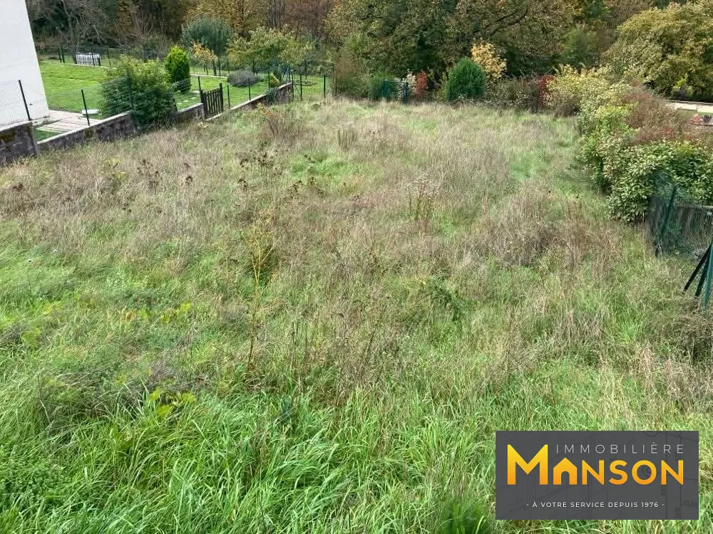 Terrain constructible à Maron de 410 m², idéal pour projet résidentiel, proche réseaux