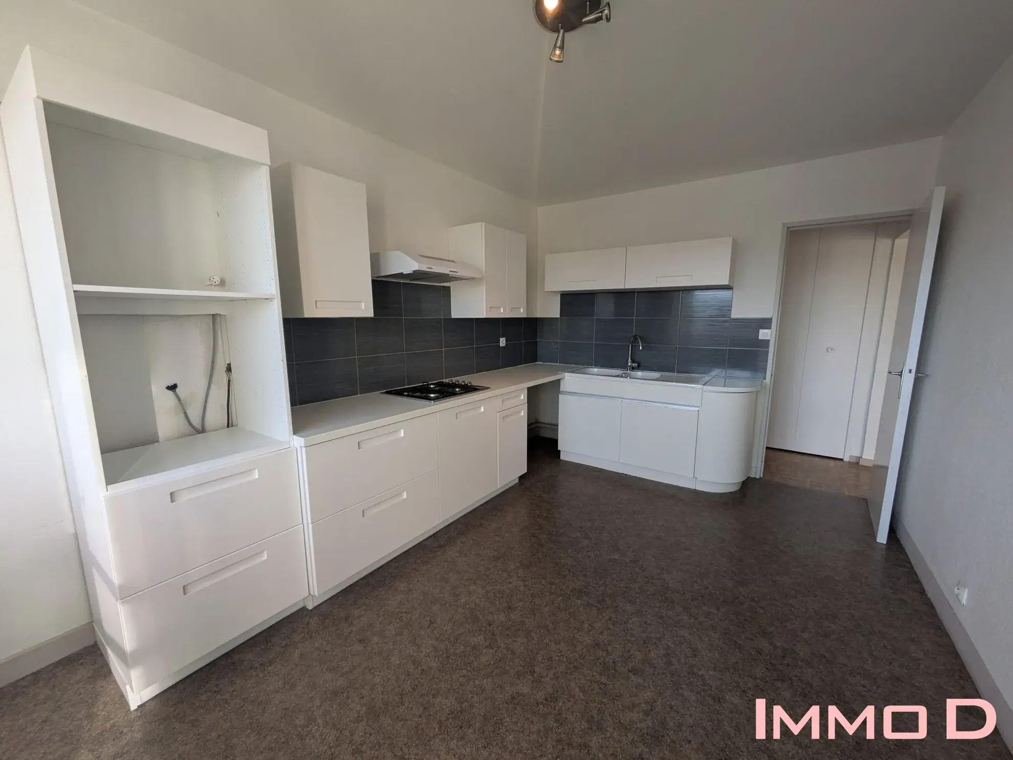 Appartement 2 chambres avec garage et cave à Thaon-les-Vosges 