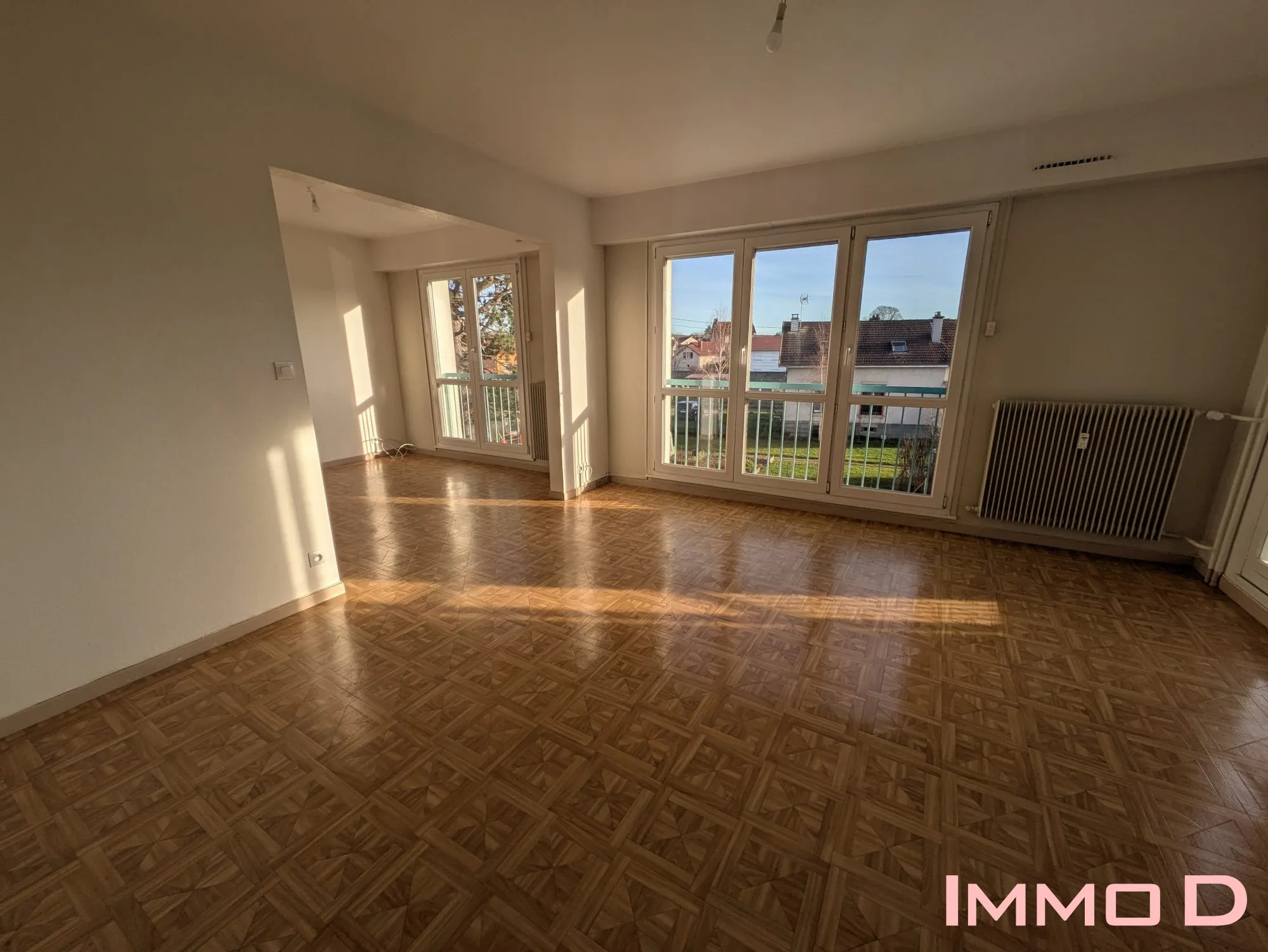 Appartement 2 chambres avec garage et cave à Thaon-les-Vosges