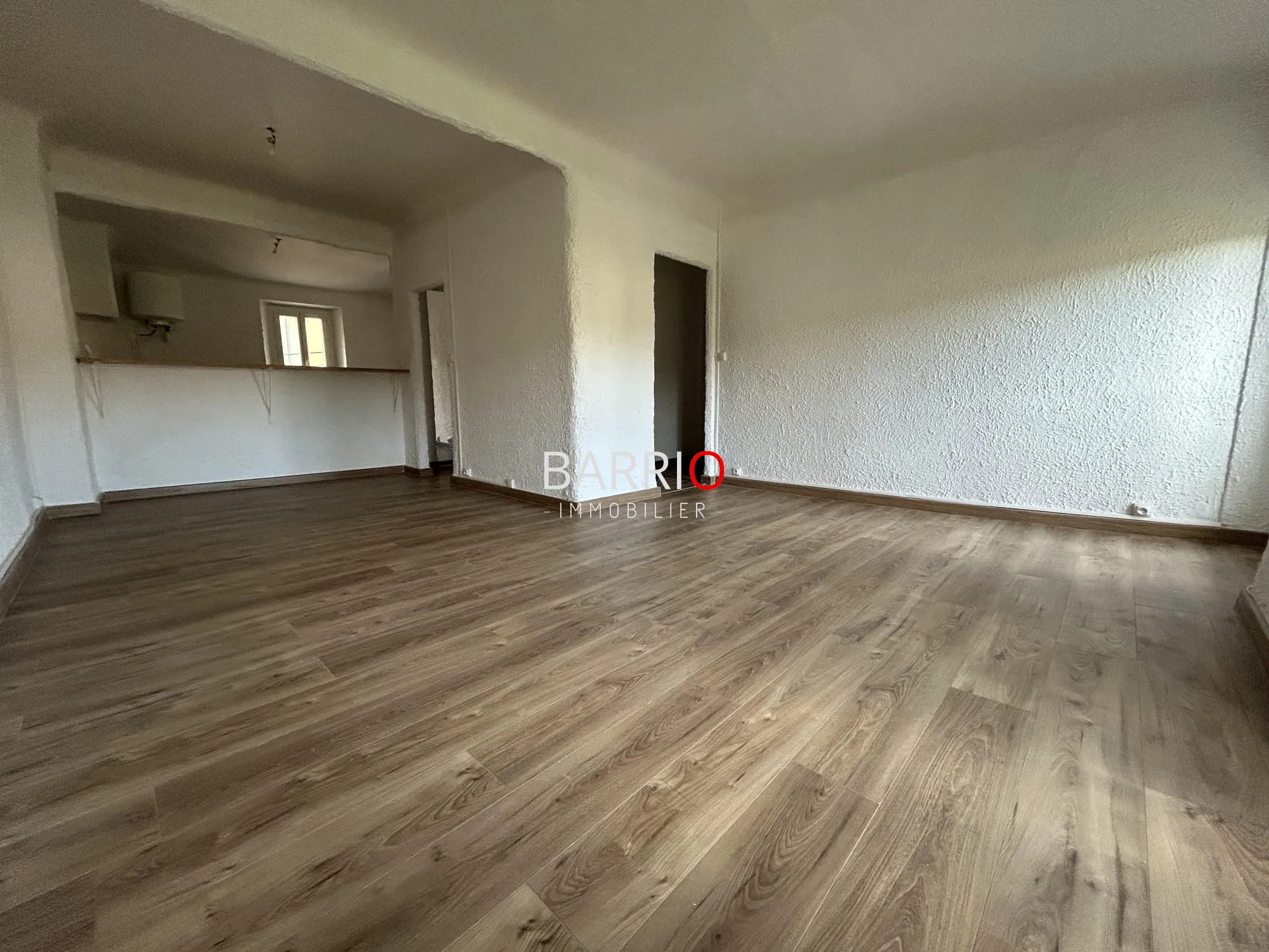 salon-séjour Appartement lumineux 2 chambres à Port-Vendres face à l'obélisque