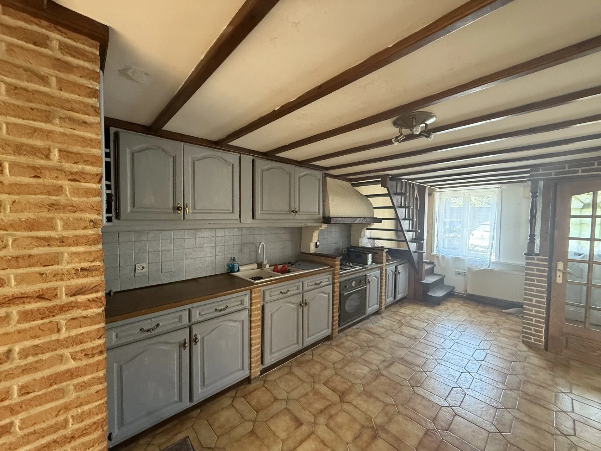 Maison à vendre à Wattrelos - Charme et Potentiel